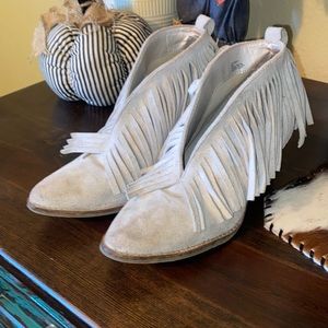 Coconuts by Matisse Booties